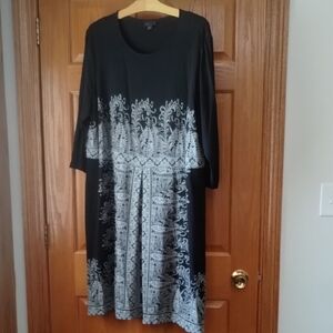 J. Jill Black and White Midi Dress